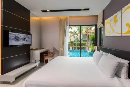 The Charm Resort Phuket - 56