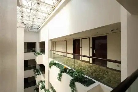 Avari - 1