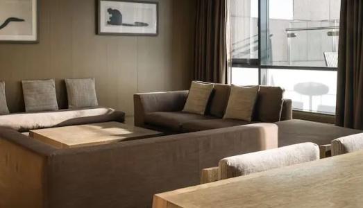 Radisson Blu Royal, - 56