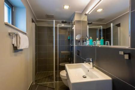 Waveboard & Boardinghouse - 9