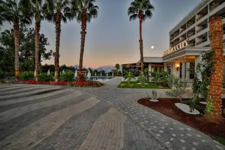 Nashira City Resort - 30