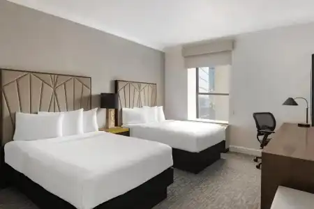 Martinique New York on Broadway, Curio Collection by Hilton - 5