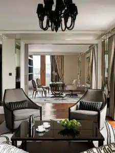 Four Seasons - 171