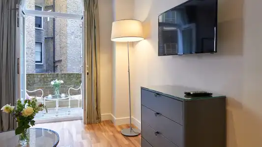 Cheval Harrington Court at South Kensington - 113