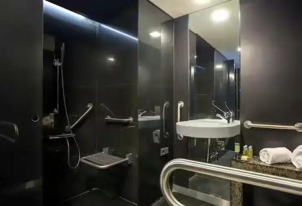 DoubleTree by Hilton Lisbon - Fontana Park - 67