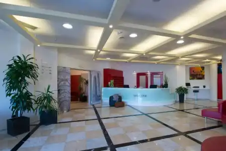 Four Points Flex by Sheraton Bologna Airport - 1