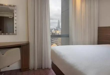 Hampton by Hilton London Waterloo - 39
