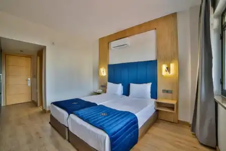 Nashira City Resort - 5