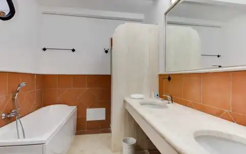 Phi Sighientu - 81