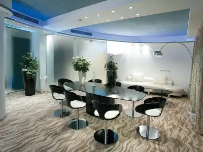 Premier & Suites - 72
