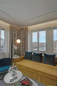 H10 Palazzo Canova - 51