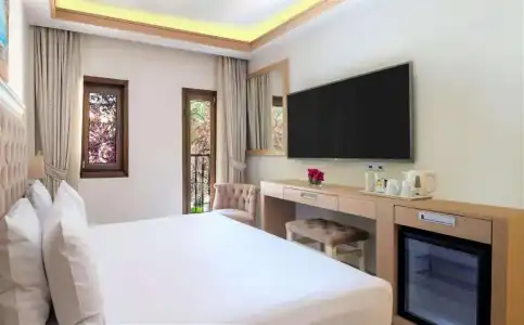 DoubleTree by Hilton Bodrum Marina Vista - 40