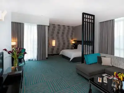 Flora Creek Deluxe Apartments Dubai - 74