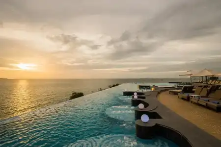 Royal Cliff Beach Terrace Pattaya - 13