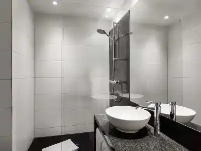 B&B Düsseldorf City-Süd - 53