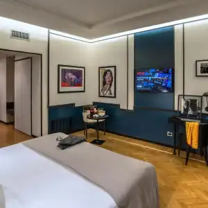 47 Boutique - 77