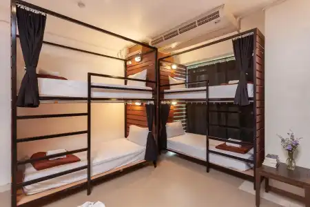 Al's Resort - 28