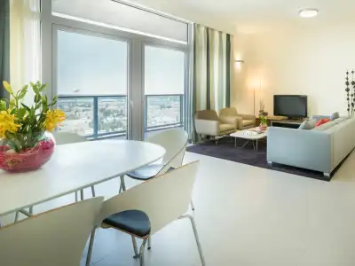 ApartAdagio Abu Dhabi Al Bustan - 45