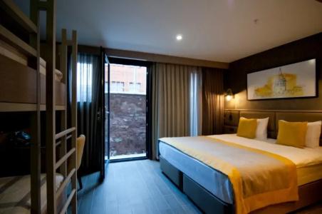Seraglio & Suites - 54