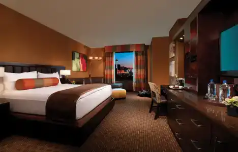 Golden Nugget - 10