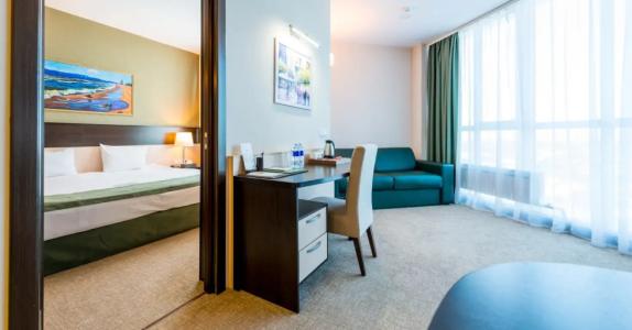 Reston & Spa - 106