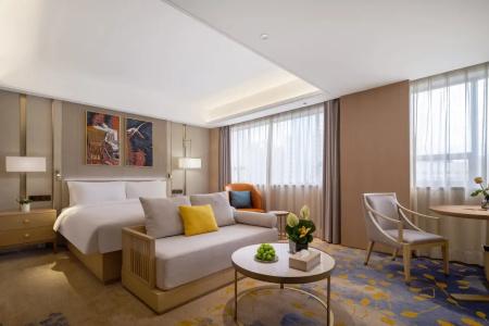 Grand Skylight - 36