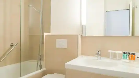 Crowne Plaza Zürich by IHG - 17