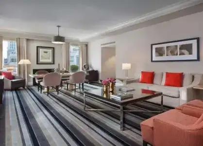 Omni Berkshire Place - 86