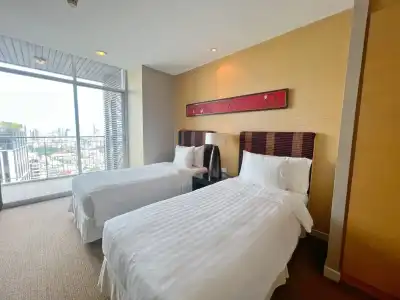 Urbana Sathorn - 95