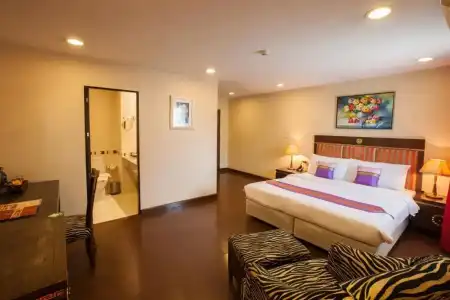 Club Mahindra Mac Boutique - 55