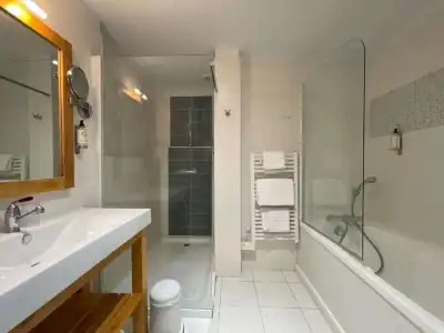 Best Western Plus Hôtel Kregenn - 46