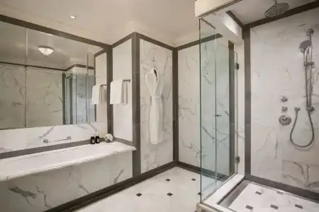 The St. Regis - 90