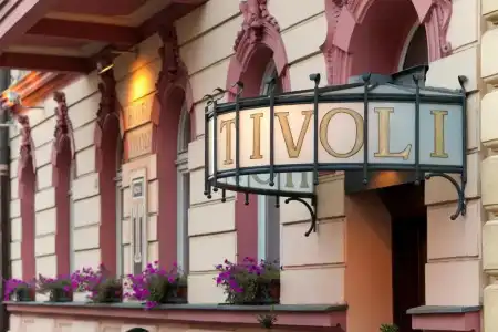 Tivoli - 33