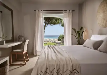 The Bay & Suites - 45