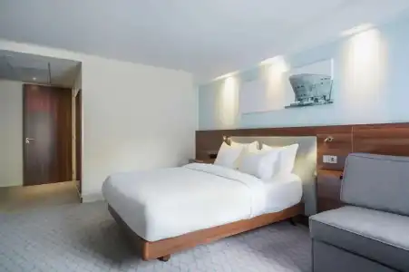 Hampton by Hilton Amsterdam Centre East - 57