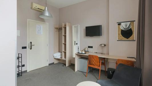 Corner - 40