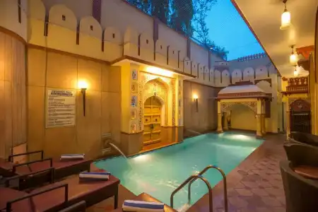 Umaid Mahal - A Heritage Style Boutique - 11