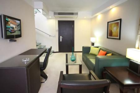 Cartoon Residence - Adults Only - 29