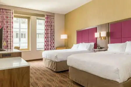 Hampton Inn Majestic Chicago Theatre District - 56