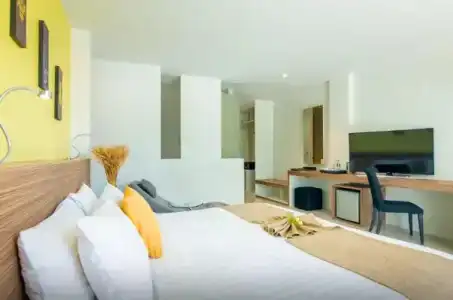 The Lantern Resorts Patong - 25