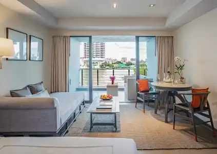 Riva Surya Bangkok - 34