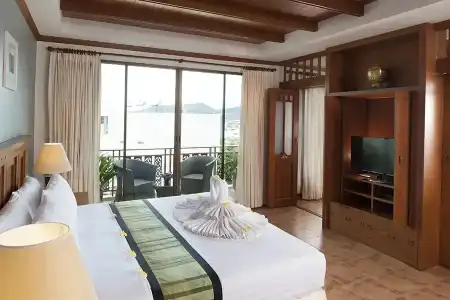 Sun Hill (SHA Plus+) - 51