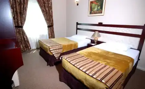 Al Bustan Tower Suites - 37