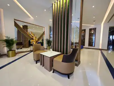 Skylark Apartments - 2
