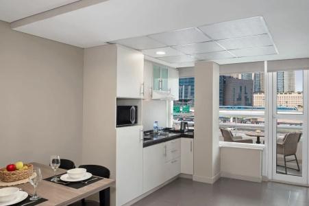 Leva and Suites, Mazaya Centre - 23