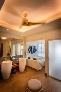 Centara Collection Machchafushi Island Resort & Spa Maldives - 20