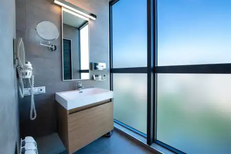 Opera Suite - 45
