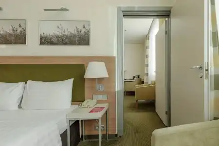 Ramada By Wyndham Yekaterinburg & Spa - 72
