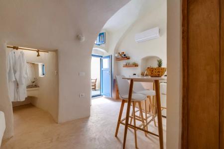 Pasithea Luxury Suites - 75