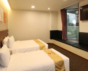 Skypark Myeongdong II - 51